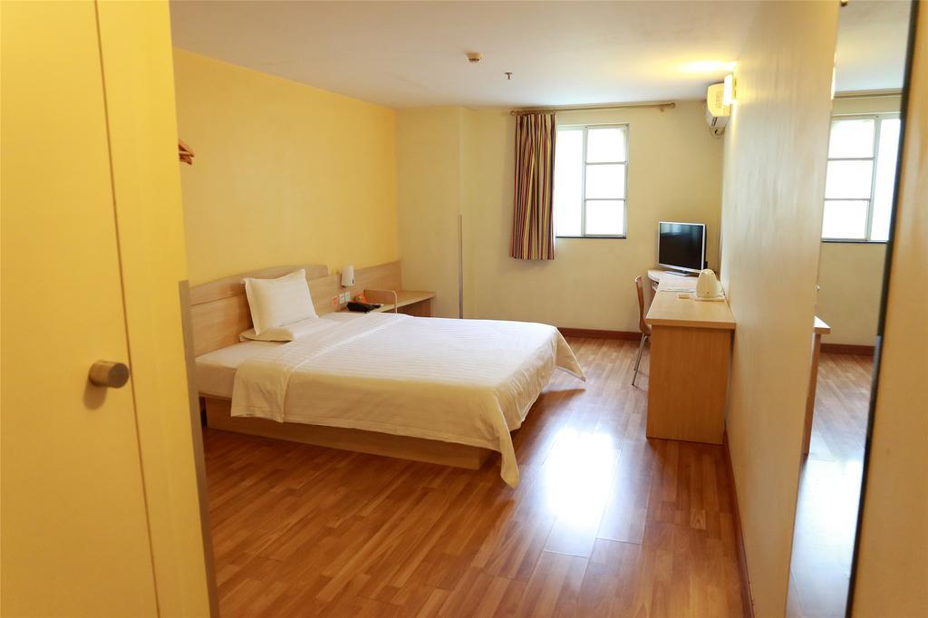 7Days Inn Luoyang Railway Station Branch Luoyang (Henan) Esterno foto