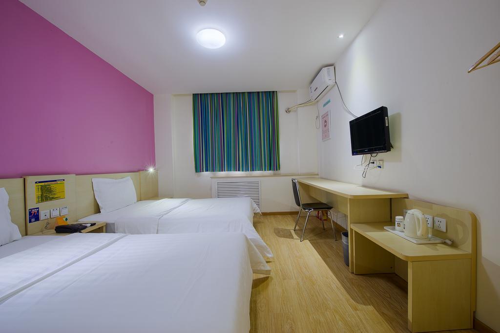 7Days Inn Luoyang Railway Station Branch Luoyang (Henan) Esterno foto